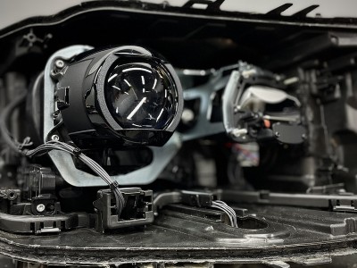 Установка Bi Led линз MTF Laser Jet в фары BMW 5 G30