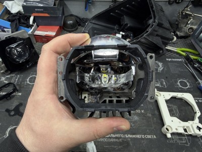 Матричные линзы Changan UNI-T