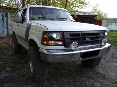 Установка Bi Led линз в фары Ford Bronco 5