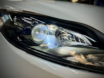 Ремонт фар Ford Focus 3