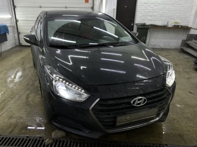 Замена линз в фарах Hyundai i40. Установка Bi Led модулей.