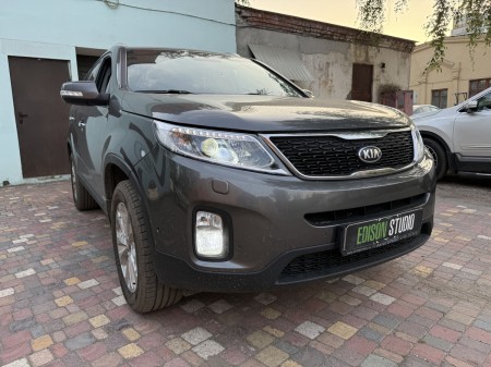 Замена линз в фарах Kia Sorento 2 XM. Установка Bi Led модулей.