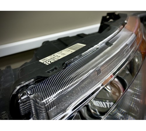 Светодиодные Bi Led фары Land Rover Discovery 3 Светодиодные Bi Led фары Land Rover Discovery 3