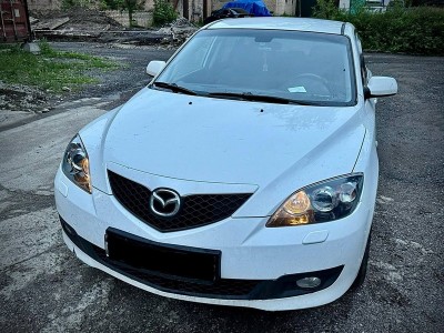 Замена линз в фарах Mazda 3 BK на Bi Led MTF Technik Division