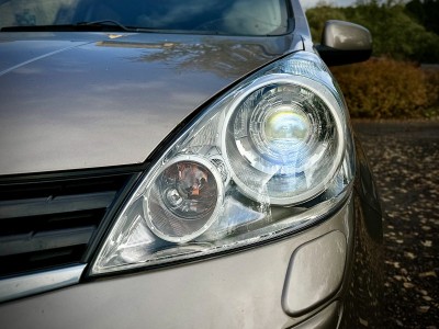 Установка Bi Led линз в фары Ниссан Ноут
