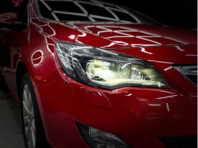 Замена линз в фарах Opel Astra J AFL на Bi Led MTF Night Assistant Progressive
