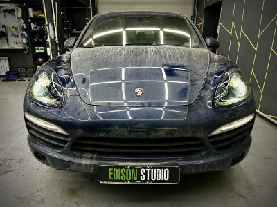 Замена линз в фарах Porsche Cayenne 2-го поколения (958)