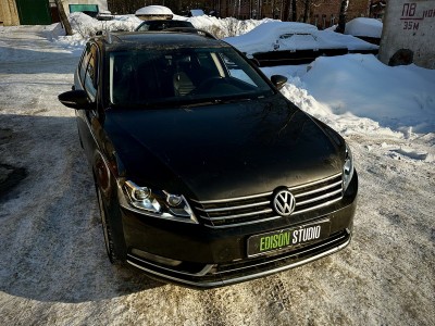 Замена линз в фарах Volkswagen Passat B7. Установка светодиодных Bi Led модулей.